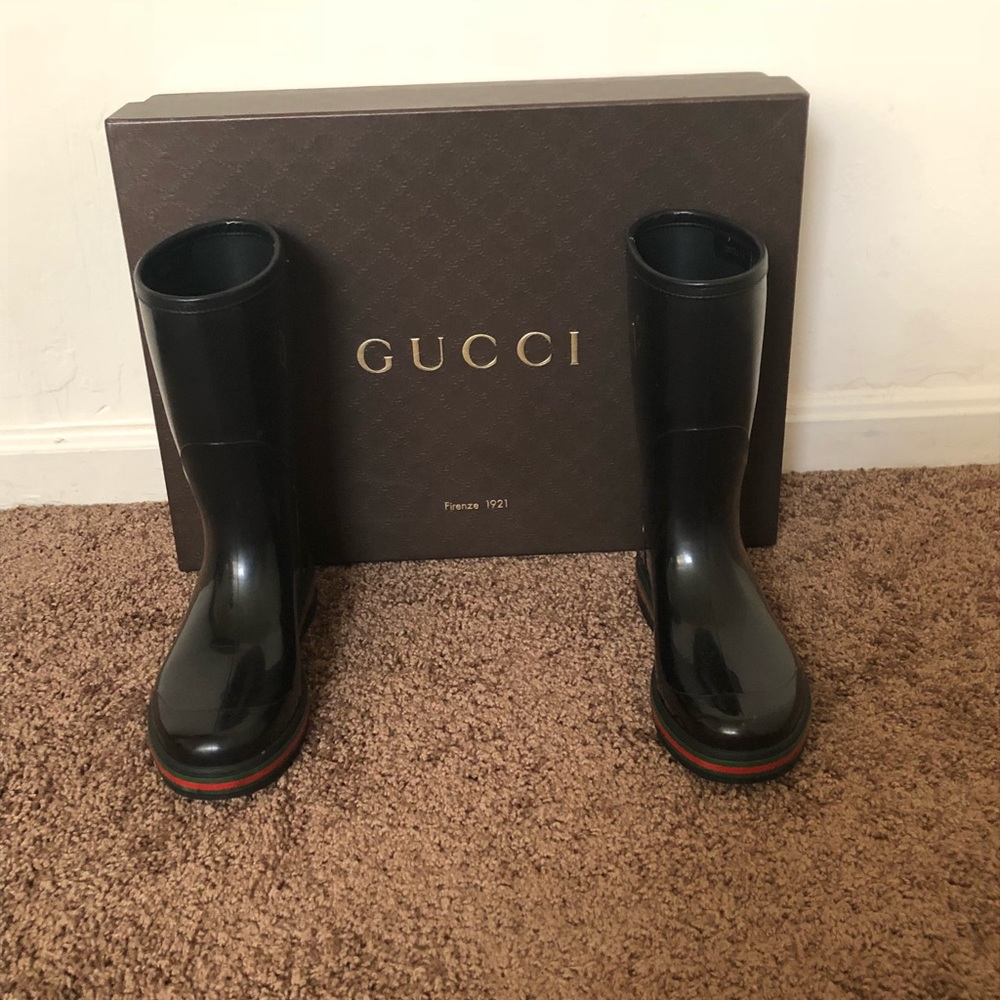 Men’s Gucci rain boots